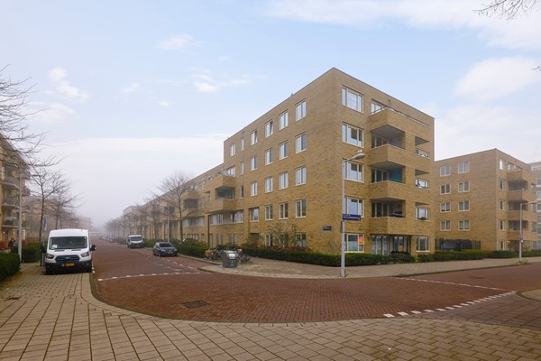 Medium property photo - Jacob van Arteveldestraat 4C, 1061 CK Amsterdam